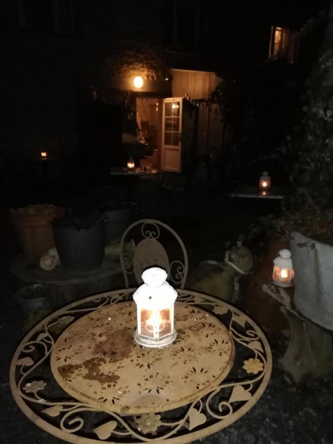 Le Relais De Chassepierre Hotel Екстериор снимка