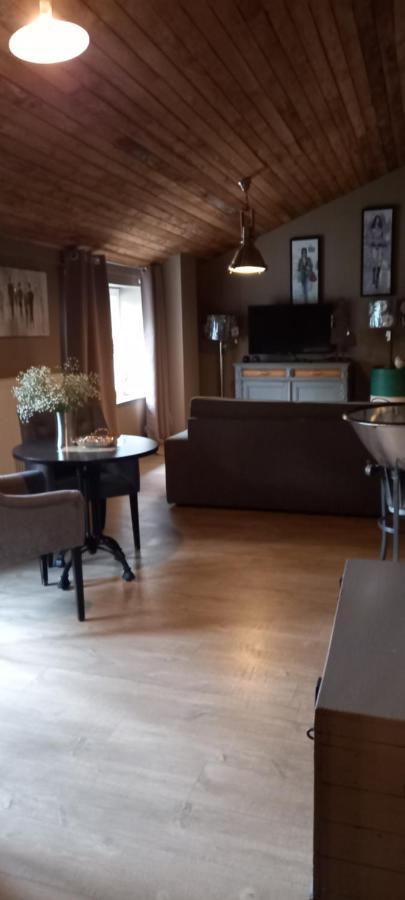 Le Relais De Chassepierre Hotel Екстериор снимка