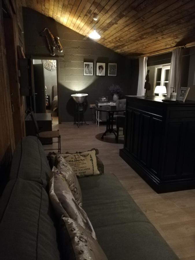 Le Relais De Chassepierre Hotel Екстериор снимка
