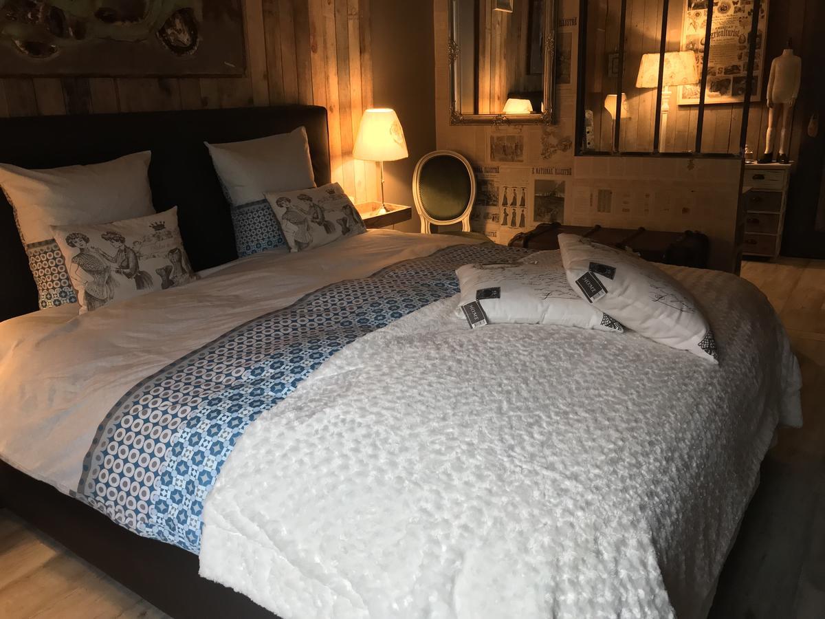 Le Relais De Chassepierre Hotel Екстериор снимка